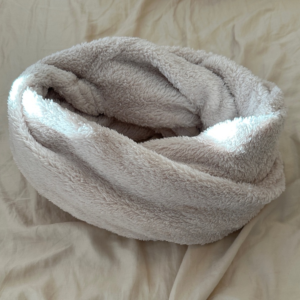 Muji Soft Cream Scarf